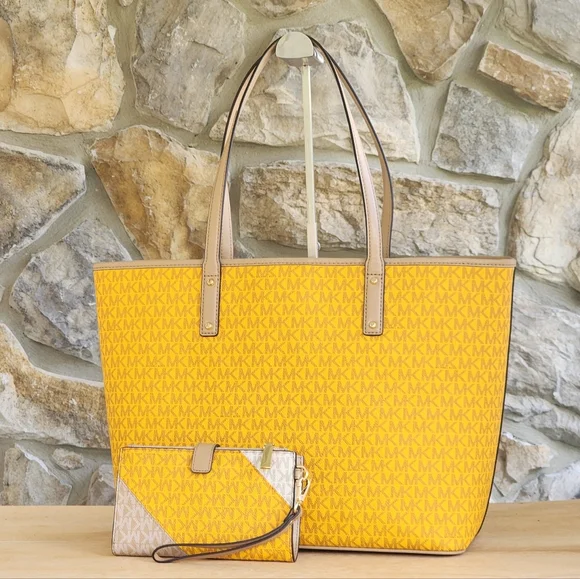 Michael Kors Carter Logo LG Color-Block Tote SET - Picture 3 of 12